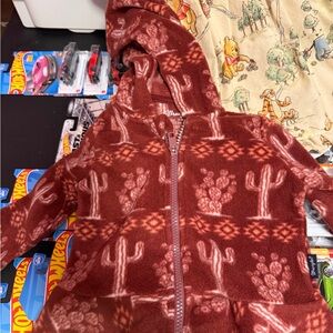 Wrangler Rust Brown Hooded Fleece Jacket with Cactus Print